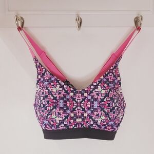 VSX Sport by Victoria's Secret Black Multi Geo Print Sports Bra 32B